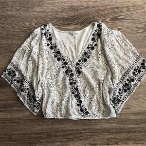 🌙AMERICAN EAGLE crop top🌙